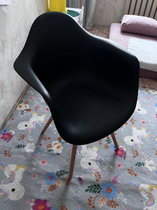 стулья 4 штуки в наличии продам