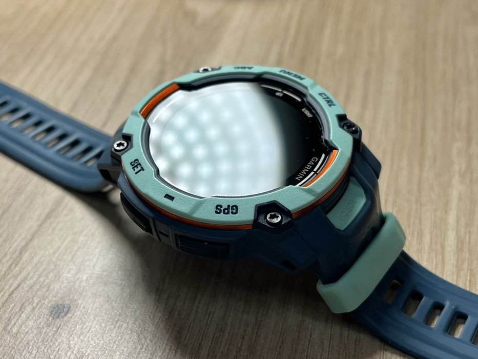 Garmin Instinct 3 50mm Amoled Limited Edition Перфектен