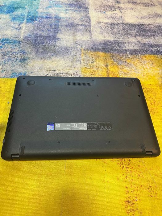 Laptop Asus R543u, i5 gen 8 - 600 lei fix