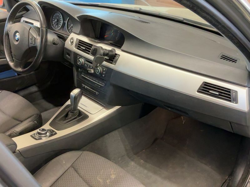 BMW 3er 330d 2009
