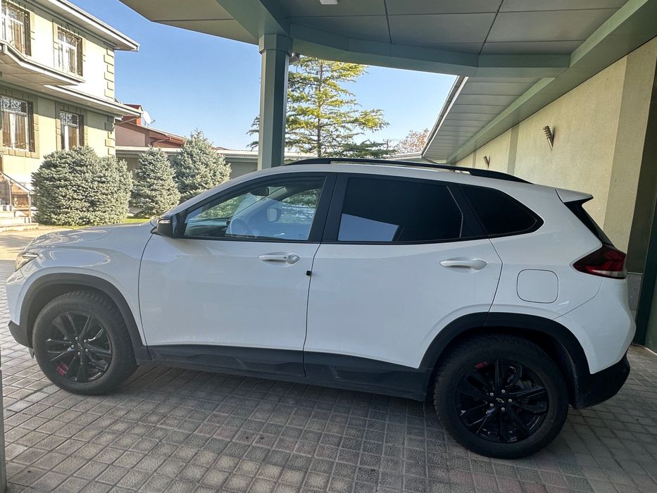 Chevrolet Tracker 2 Redline