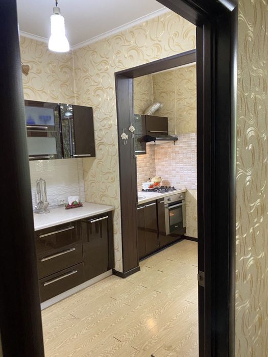 Своя  Кв. 2/2/4 в аренду метро шахристон