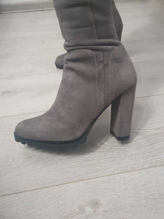 Маркови, елегантни  чизми Aldo, естествен велур