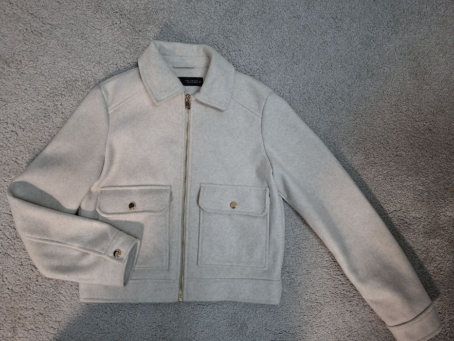 Късо палтенце ZARA