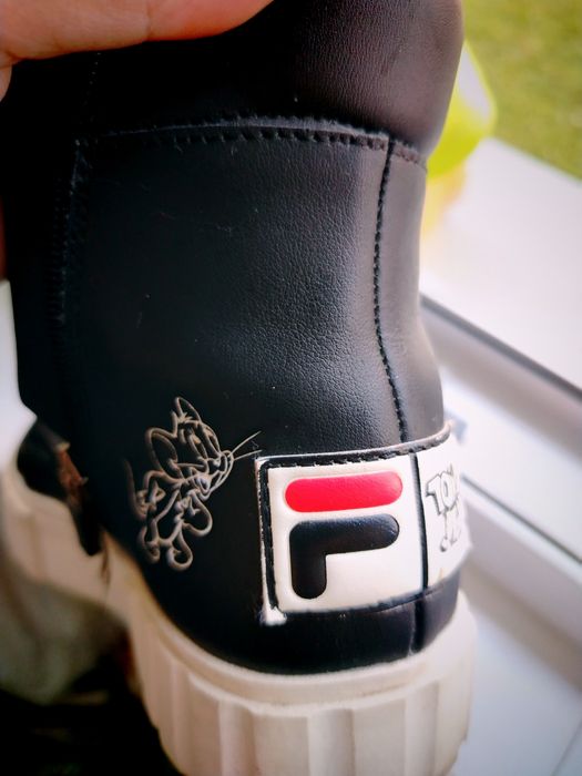 Adidași /teniși /bascheți Fila, mărime 33, impecabili