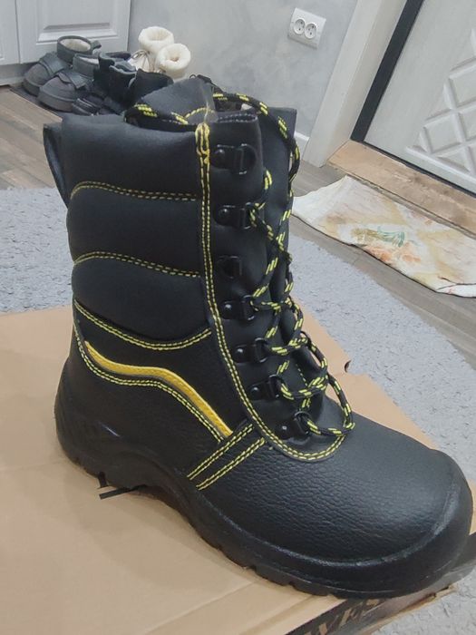 Обувь защитная женская