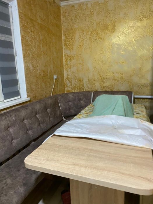 Продам кухонный уголок