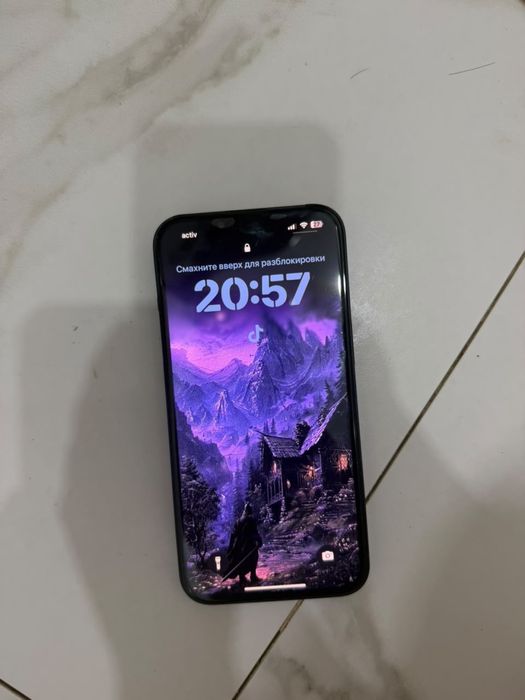 iPhone 13 с IPS дисплеем