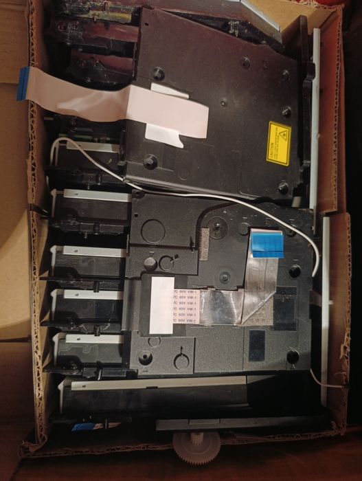 Части за playstation 4