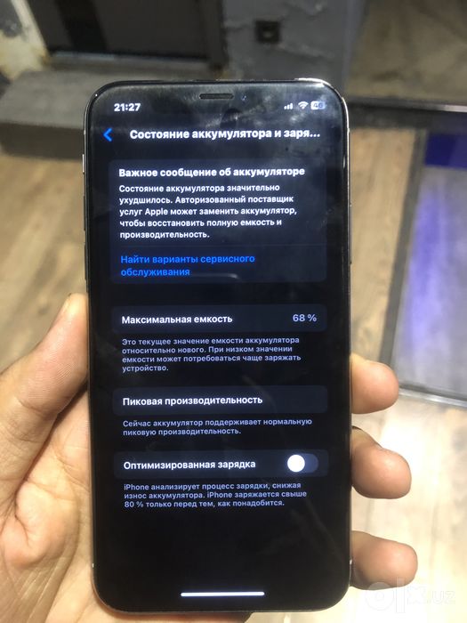 iPhone xs oq 64 GB