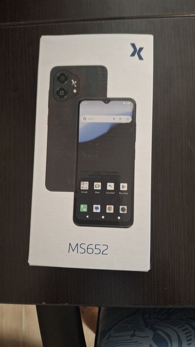 Vand telefon Maxcom MS652