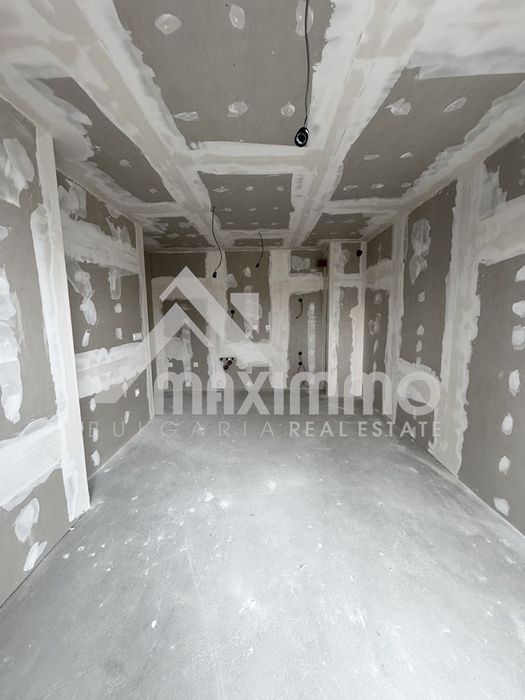 Продава се Тристаен апартамент в Варна, Аспарухово - 90 кв.м за 932 €/кв.м - Снимка #4