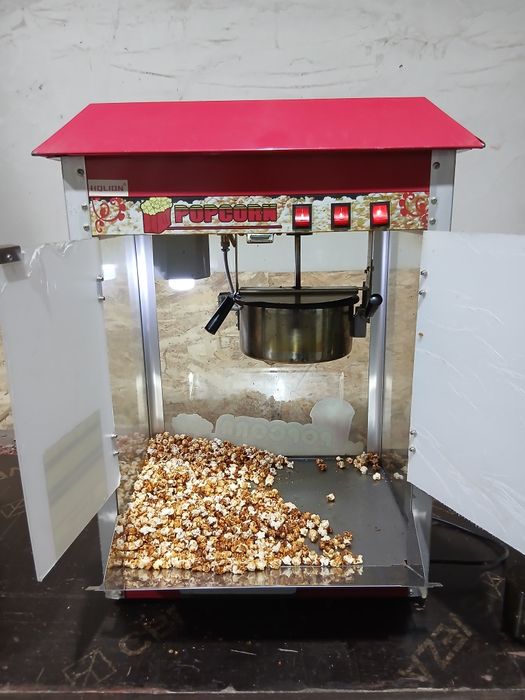 Попкорн апарат продам