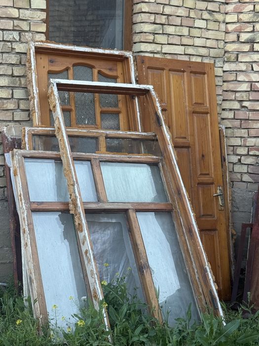 Деревянные окна двери