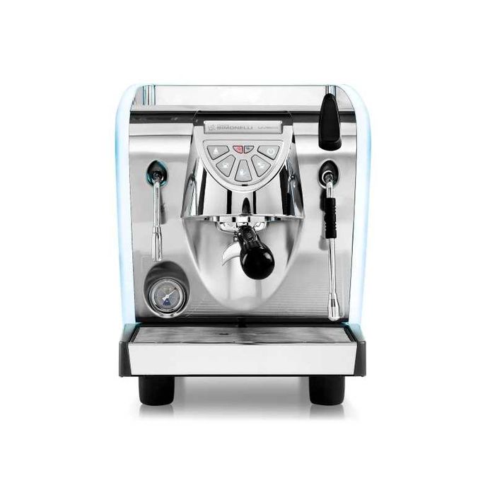 Espressor profesional Nuova Simonelli Musica cu rezervor apă–model LUX