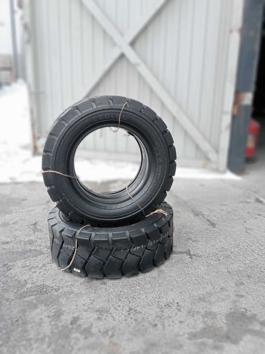 Шины для вилочных погрузчиков (Кару) 8.15-15, (28x9-15)