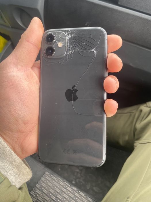 Продам iphone 11