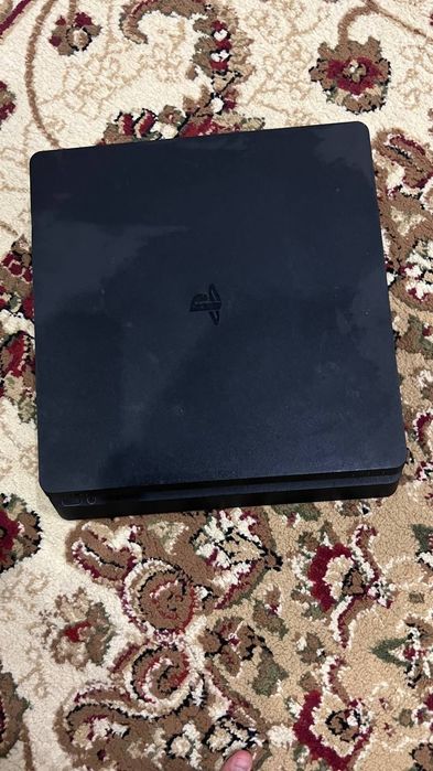 100000тг PS4 +7 игр