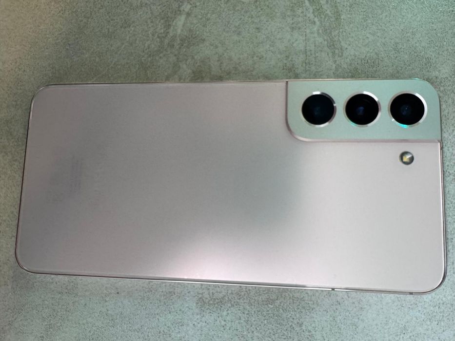 Telefon Samsung Galaxy S22