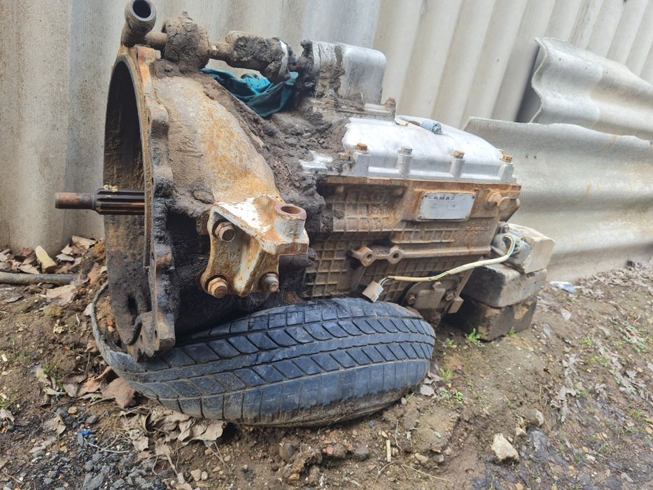 Камаз 55102 на зaпчacти