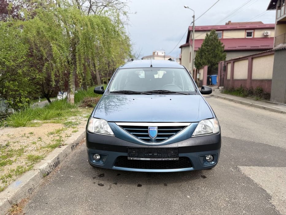 Dacia Logan 7 locuri / Aer conditionat / Jante aliaj / 1.6 16v