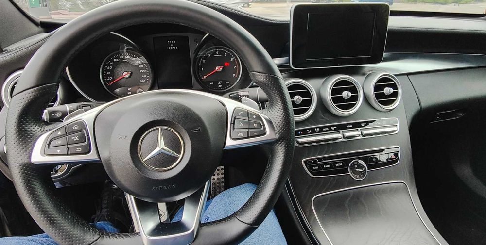 Mercedes-Benz C 200 C250, AMG PACK, 7G-TRONIC Plus, Кожа, РЕГИСТРИРАНА