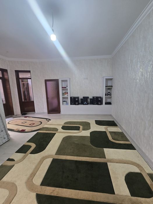 Срочно продаётся 3 сотки 5 комнатная дом на земле улица Жарарик ор Гор