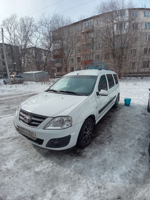 Лада Ларгус с газом 7 местная
