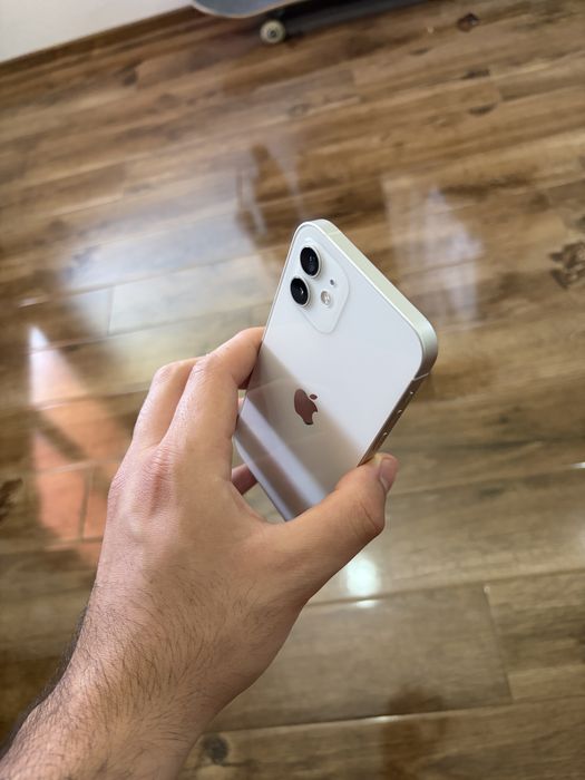 Iphone 12 128gb si accesorii