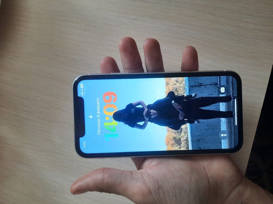 iPhone 11 в идеале не вскрывался