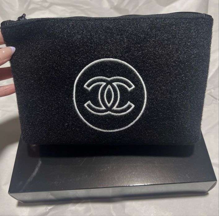 В наличии! Косметичка