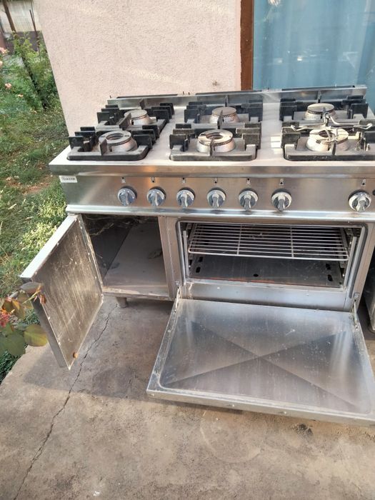 Vând aragaz 6 ochiuri cu cuptor, Casta Italia,linia 700