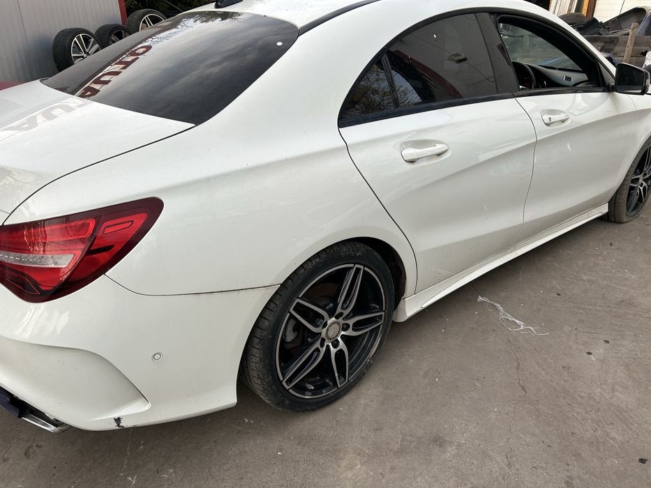 Piese Caroserie Mecanica Mercedes Benz CLA C117 A117 W117 AMG / Usa / Portiera / Fuzeta / Injectoare / Cutie Viteze / Jante AMG / Far / Stop / Capota