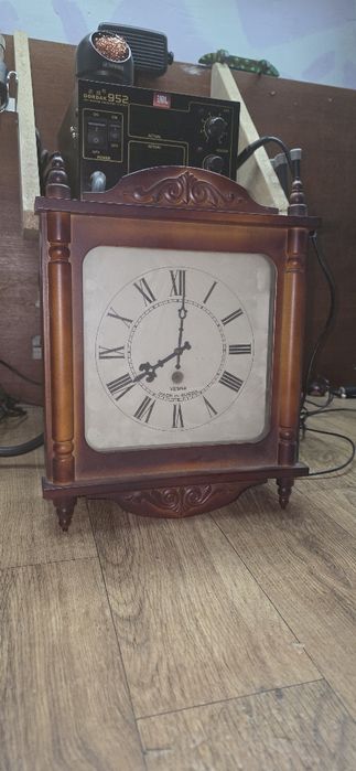 Стенни часовници