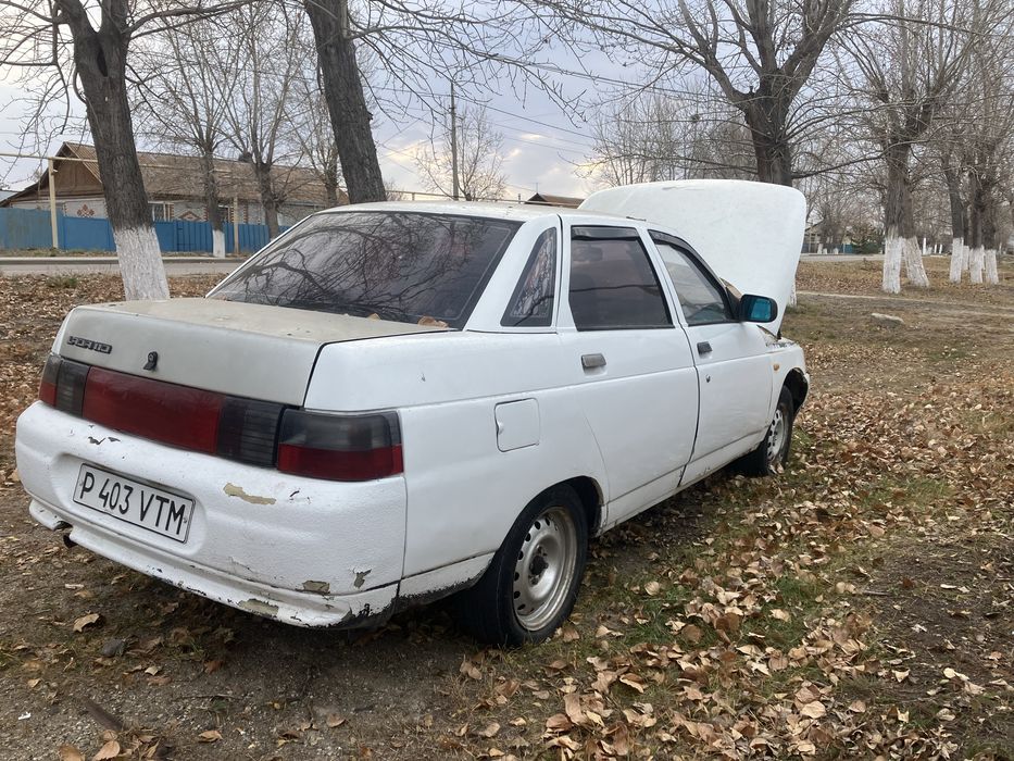 Продам ваз 2110.