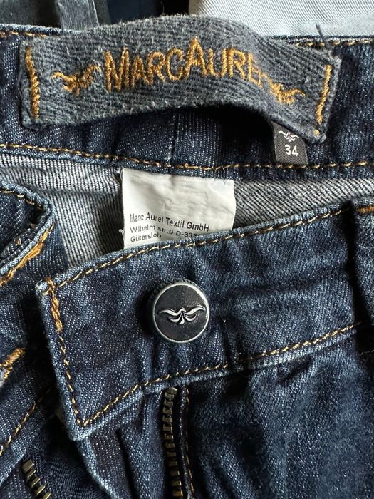 Джинсы женские