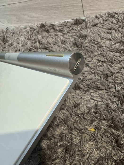 Tastatura apple bluetooth