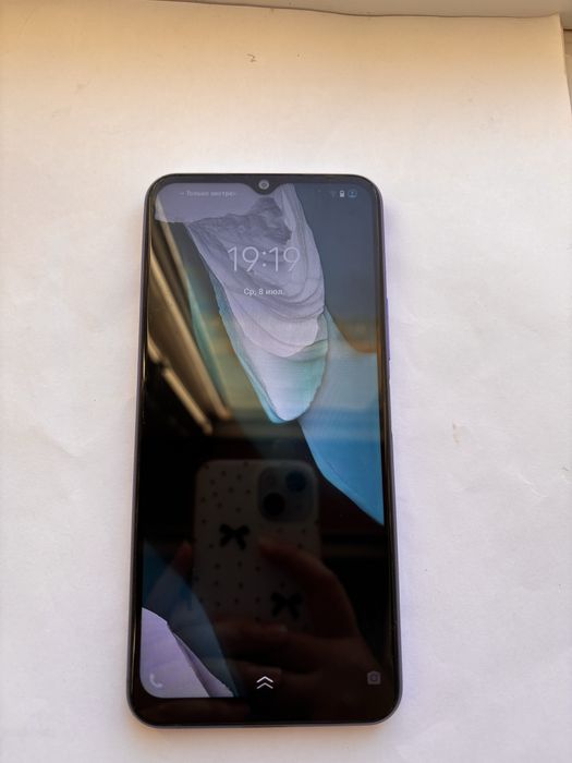 Телефон Vivo Y21 сатылады