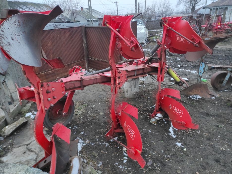 Plug akpil 3 piese de uzura ca noi cormane elicoidale roata balans