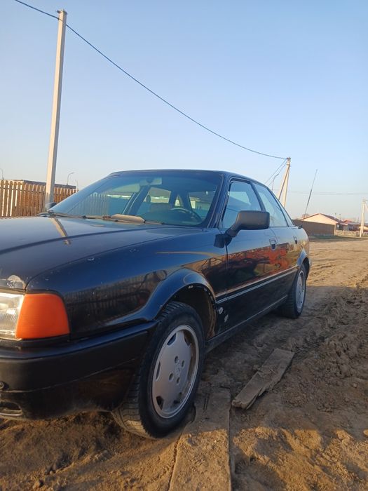 Продам Ауди 80 В4