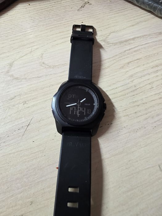 Продам наручные часы muhajeer