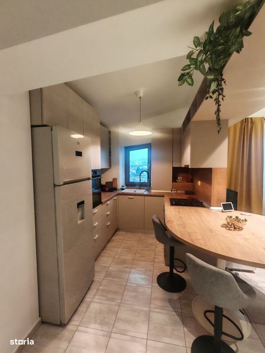 Apartament 4 camere – Sector 1 – etaj + mansardă – zonă liniștită