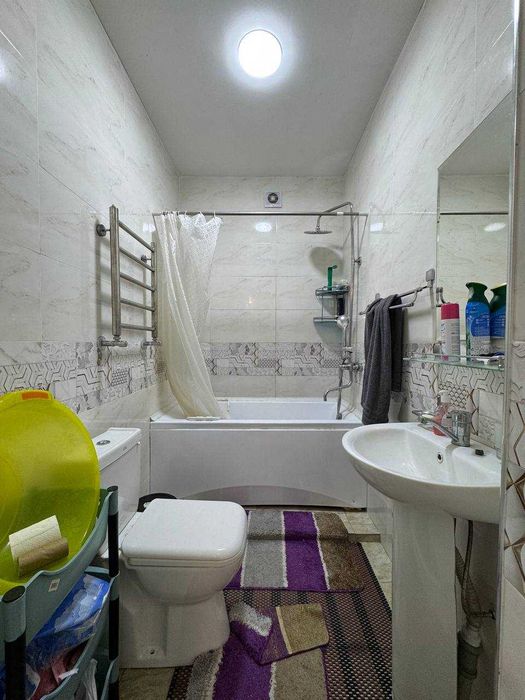 Yangixayot,Choshtepa mahallasi. 1.5sotihda 3xonali uy sotaman.1 kator.