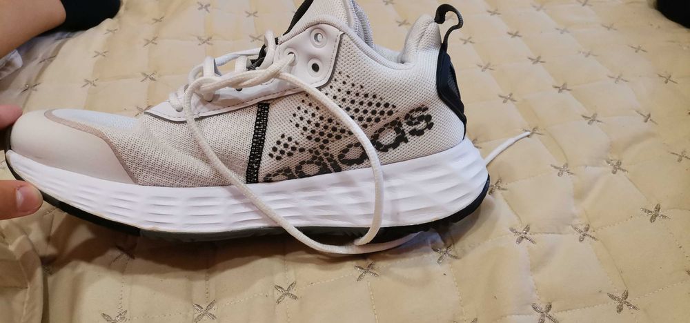 Обувки Adidas Lightmotion
