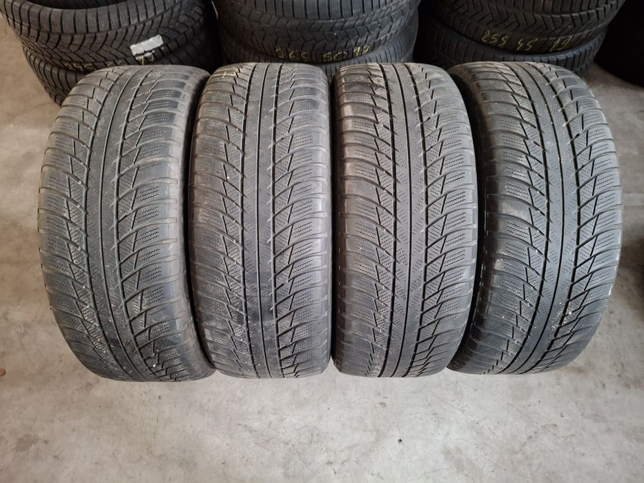 4 Anvelopele de iarnă  215 55 r17 Bridgestone