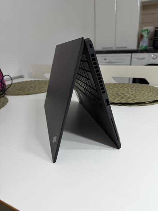 Lenovo ThinkPad T14S-i7 11th-32gbram-1tb Ssd-4K-sim4G -win11
