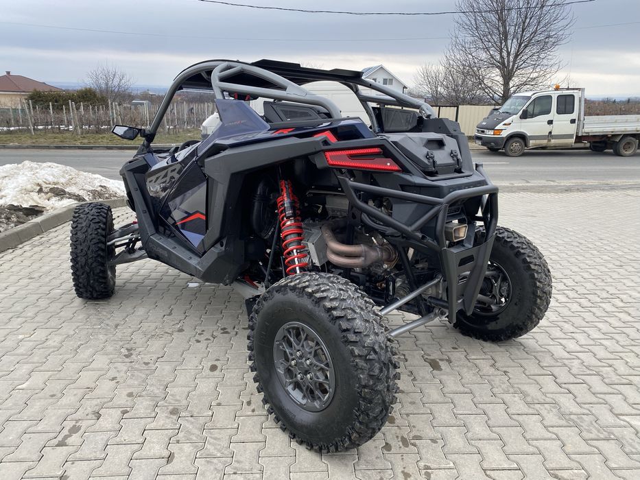 Polaris RZR suspensie Fox