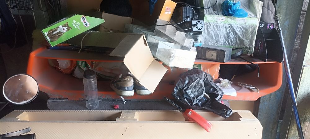 Продам споллер на авто