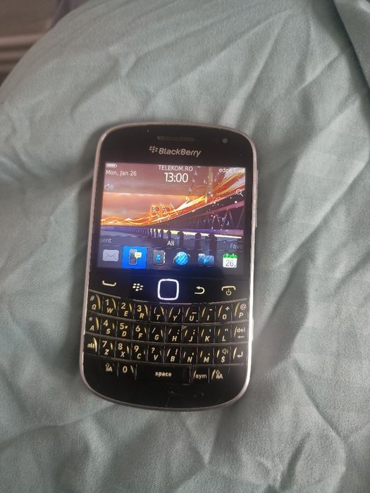 BlackBerry 9900 bold