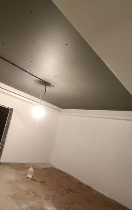 Левкас стен, штукатурка